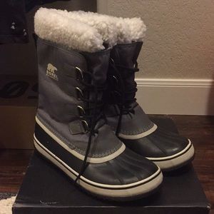 Sorel waterproof all weather boots
